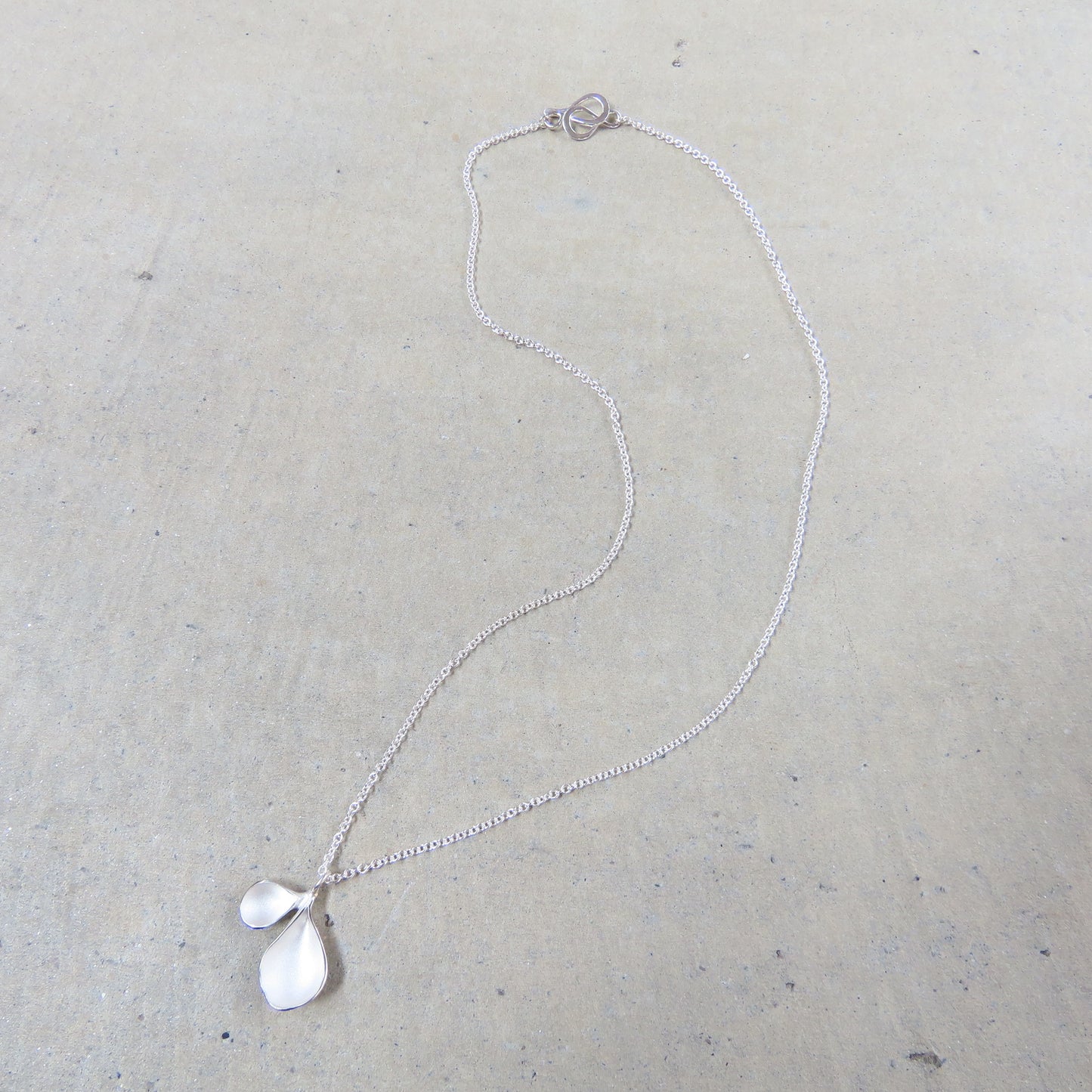 Large Double Petal Pendant in Sterling Silver with Silver Chain