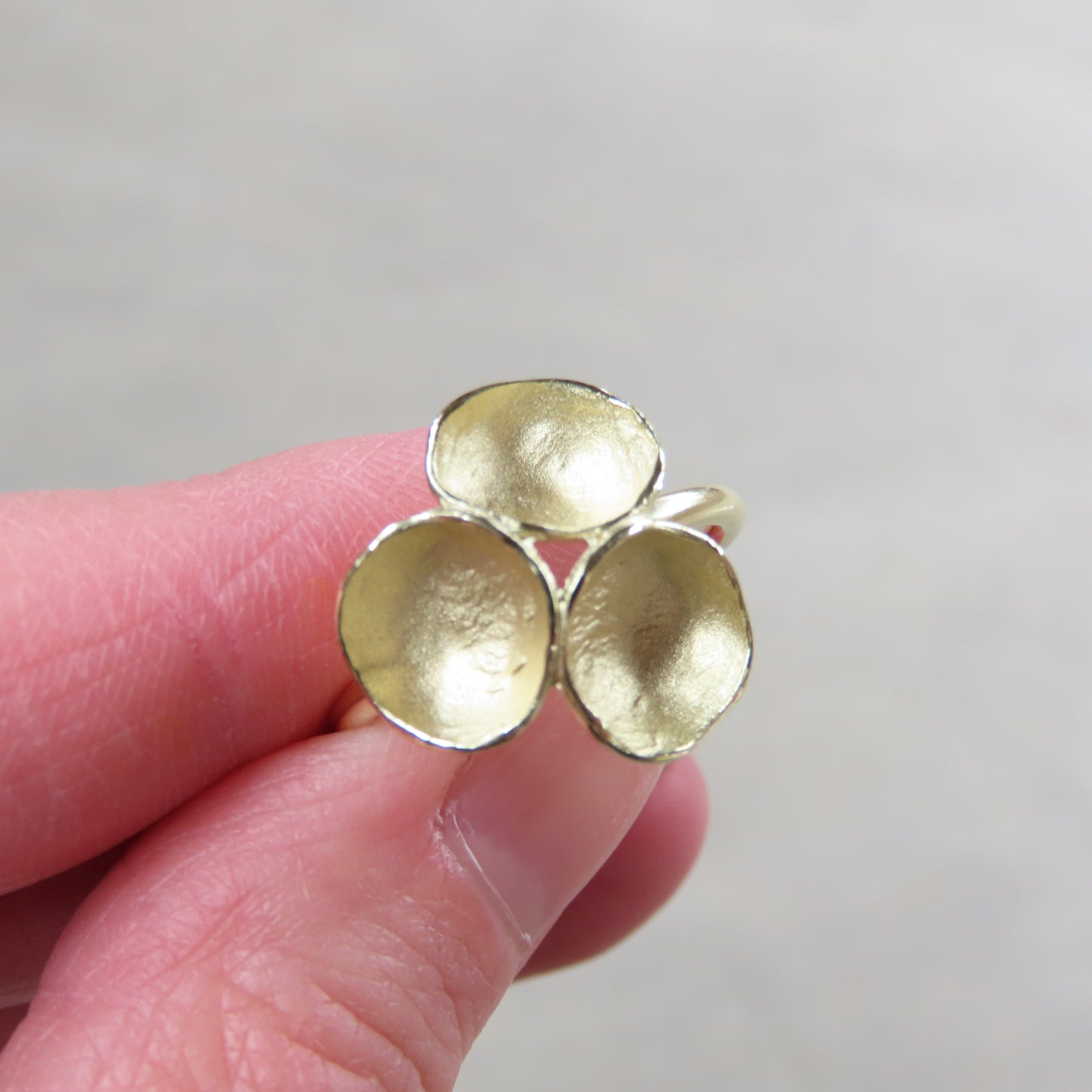 Tri Pod Ring in 18K Gold Vermeil