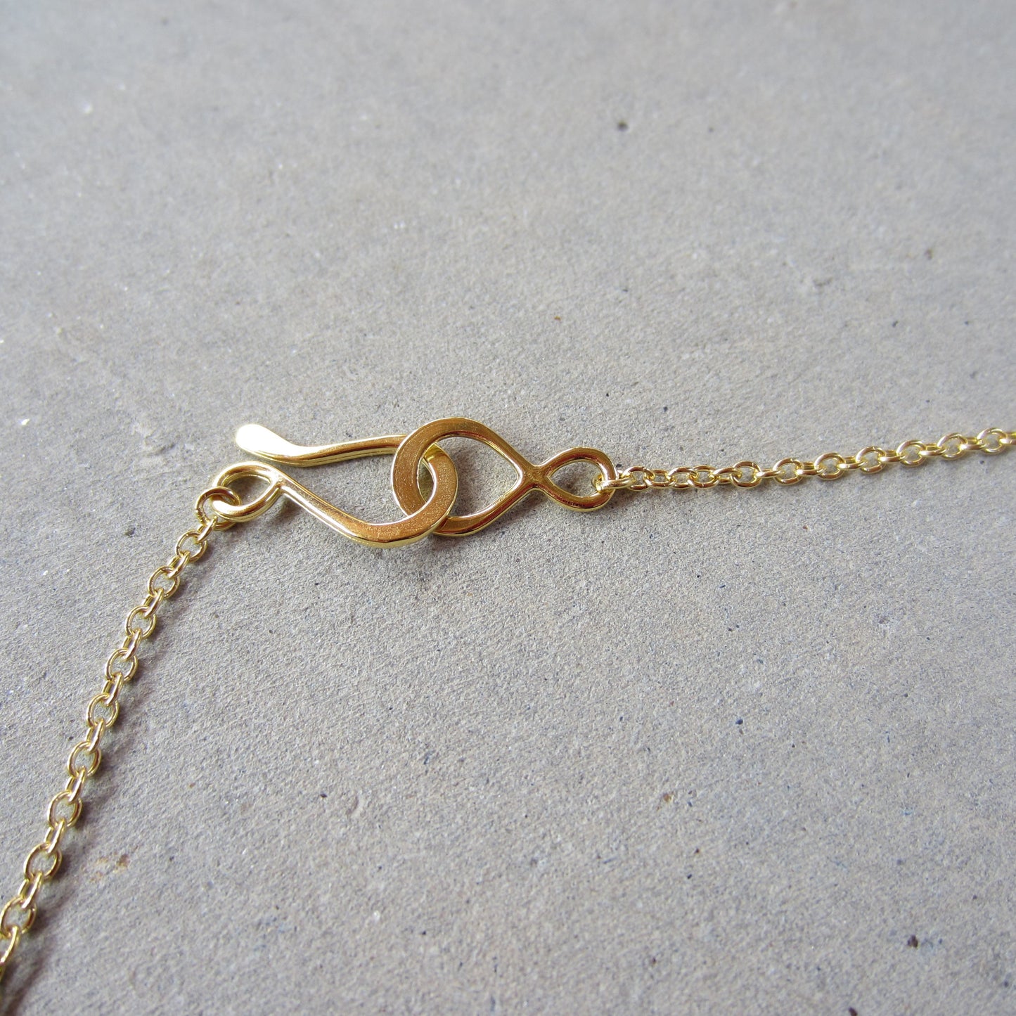 Medium Petal Pendant in 18K Gold Vermeil on Gold Chain