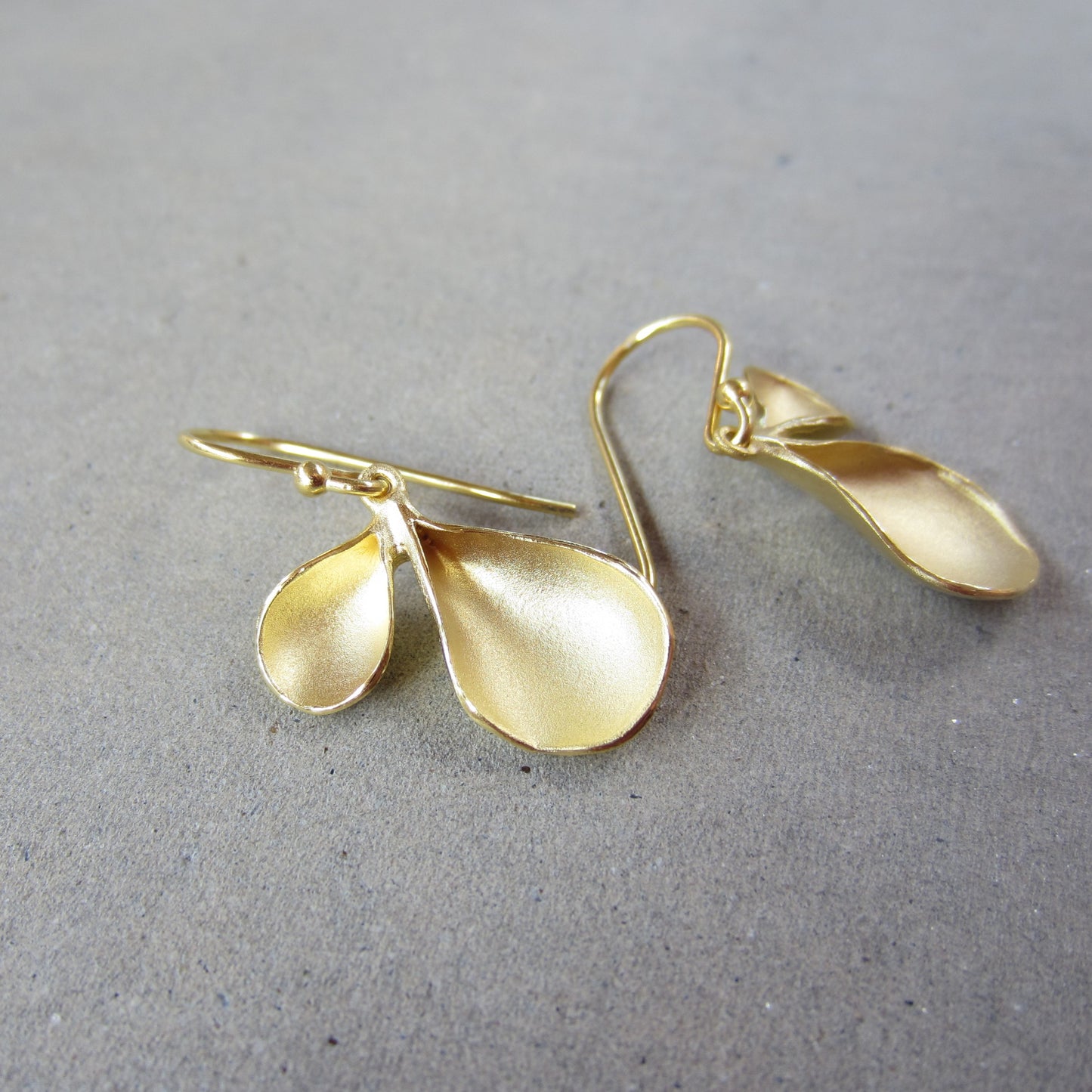 Medium Double Petal Earrings in 18K Gold Vermeil