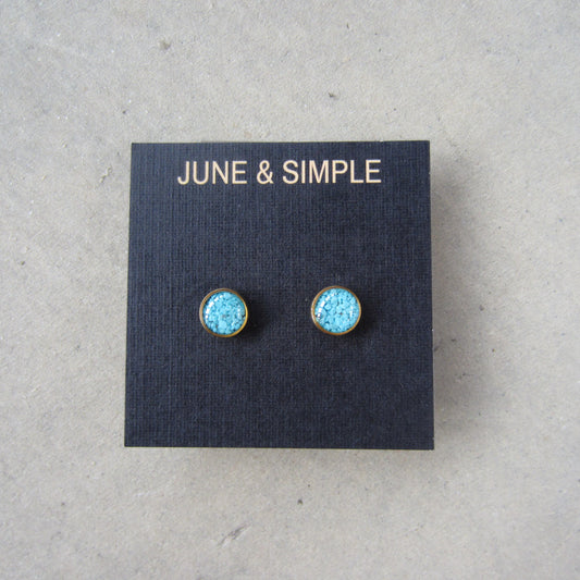 Crushed Stone Studs: Turquoise Small Circle