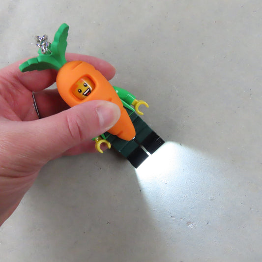LEGO Minifigures Keychain Light: Carrot Character