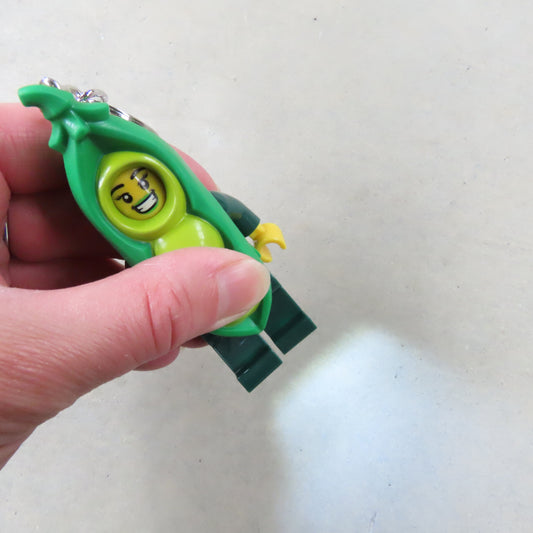 LEGO Minifigures Keychain Light: Peapod Character