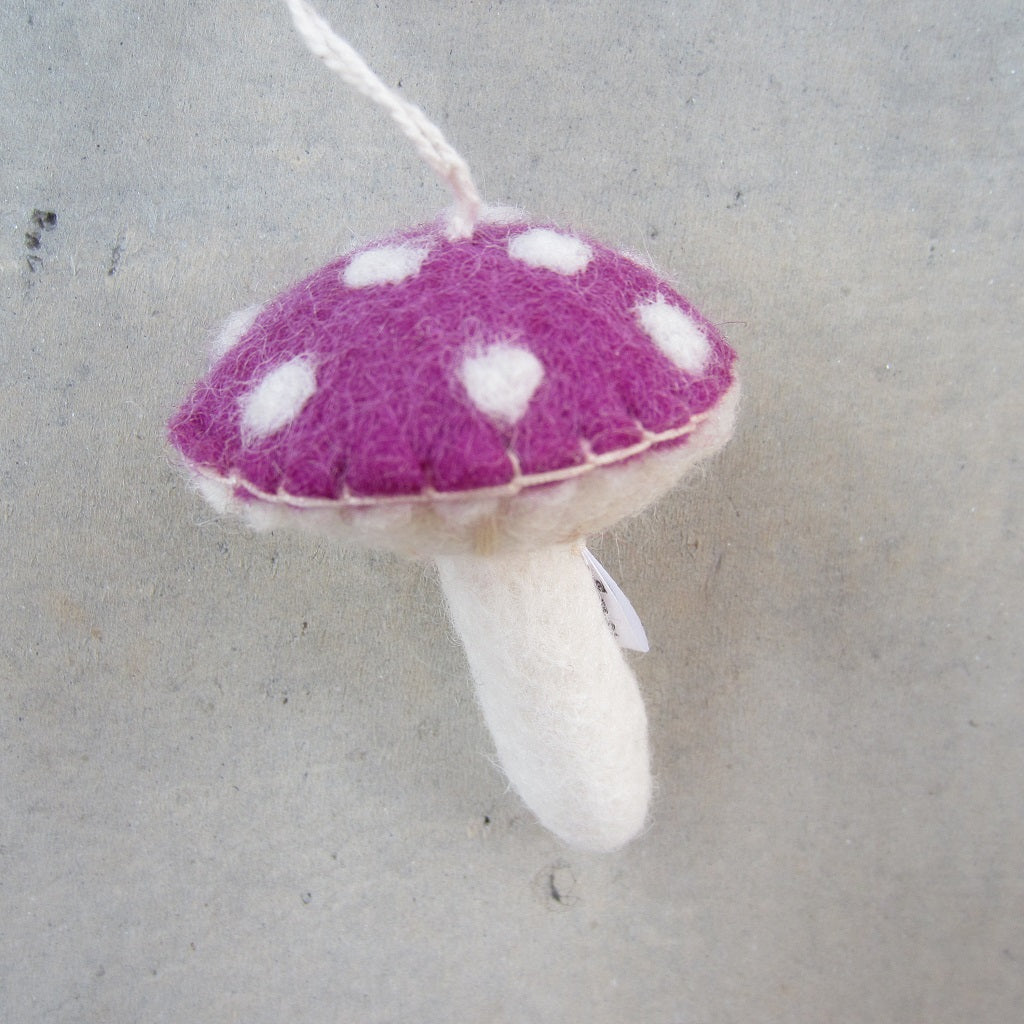 Felt Holiday Ornament: Plum Mushroom