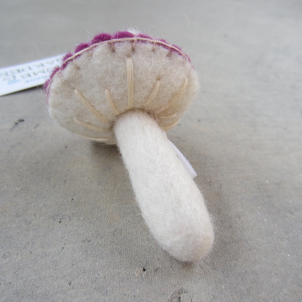 Felt Holiday Ornament: Plum Mushroom