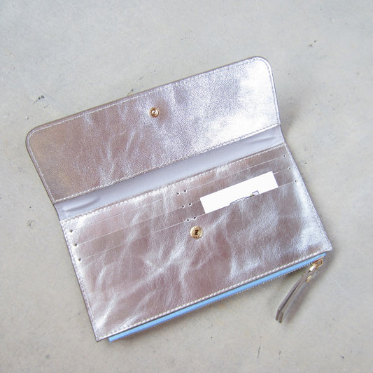 Odele Slim Wallet: Silver with Blue Zipper