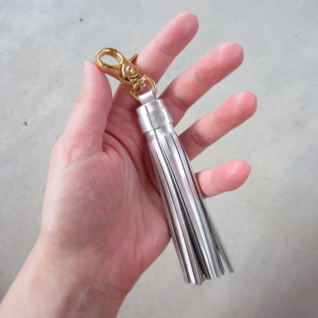Tassel Key Ring: Silver