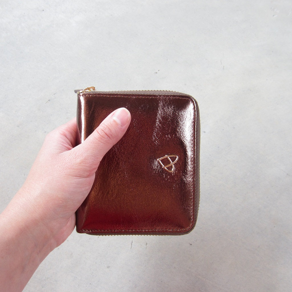 Victoria Wallet: Bronze with Brown Zipper