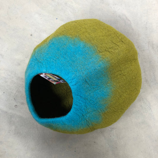 Cat Pod: Green Ombre