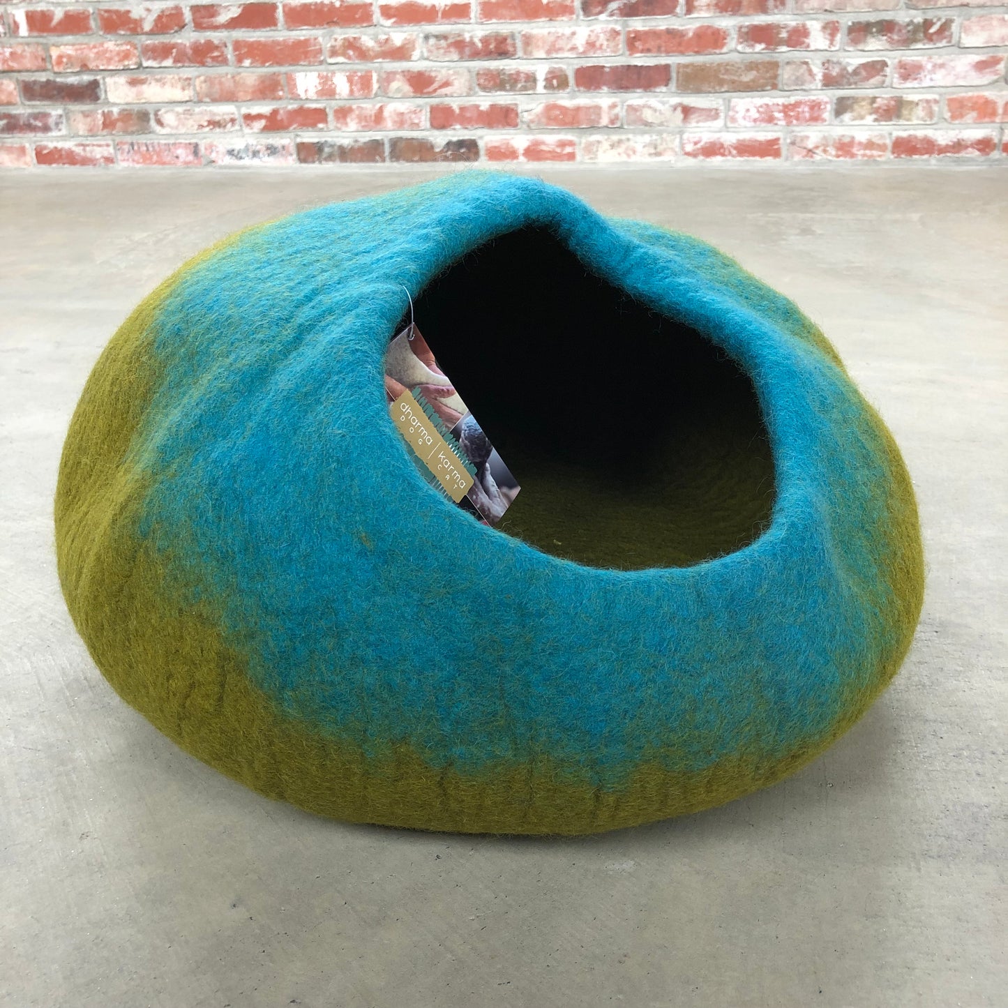 Cat Pod: Green Ombre