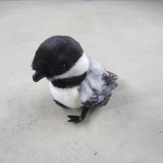Finger Puppet: Mini Chickadee