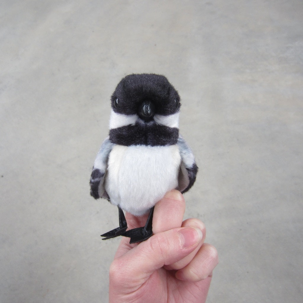 Finger Puppet: Mini Chickadee