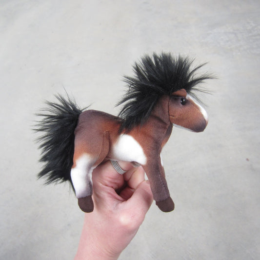 Finger Puppet: Mini Horse