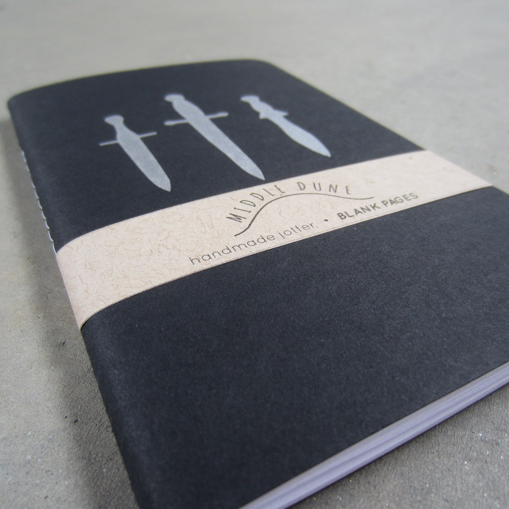 Jotter Notebook: Daggers