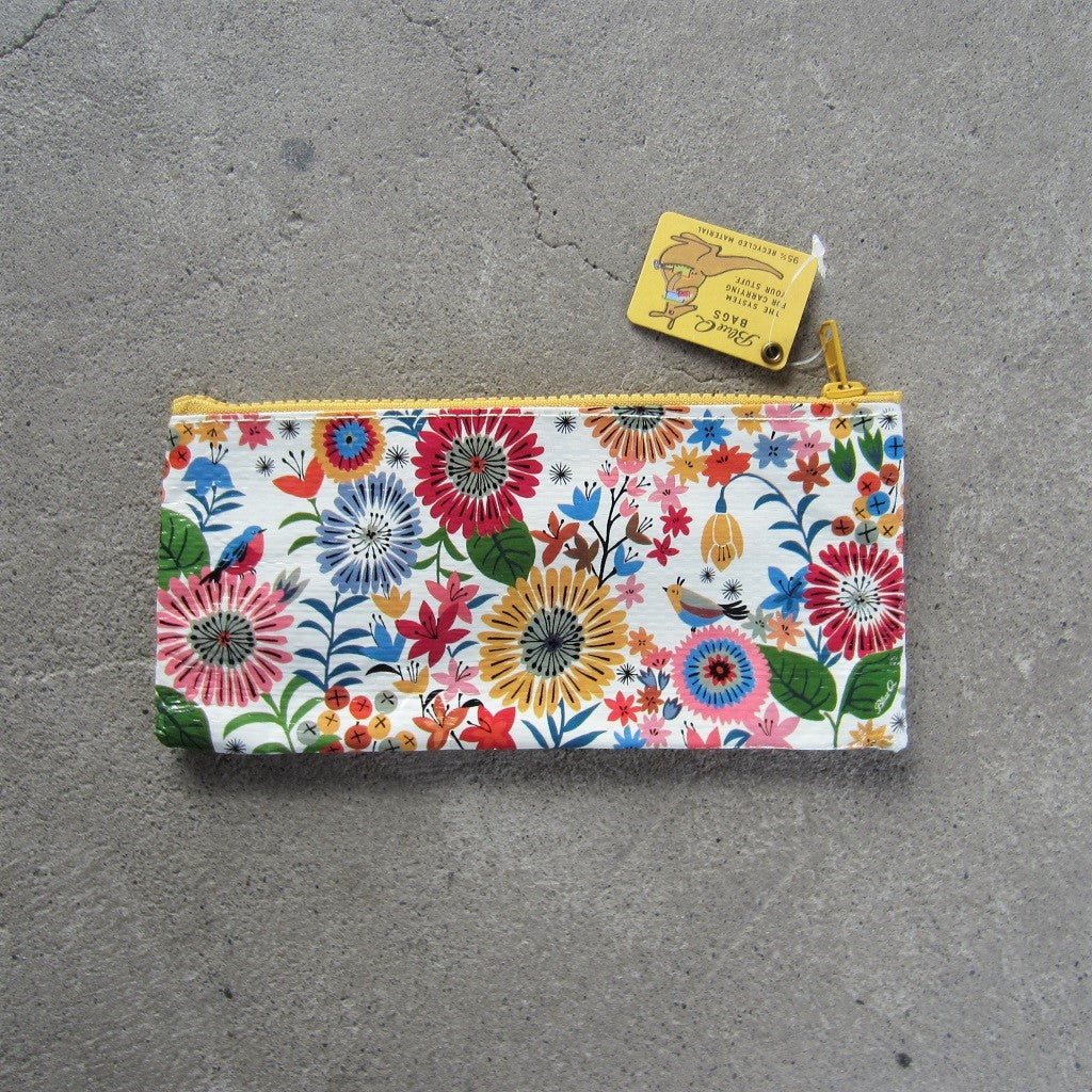 Pencil Case: Flower Field