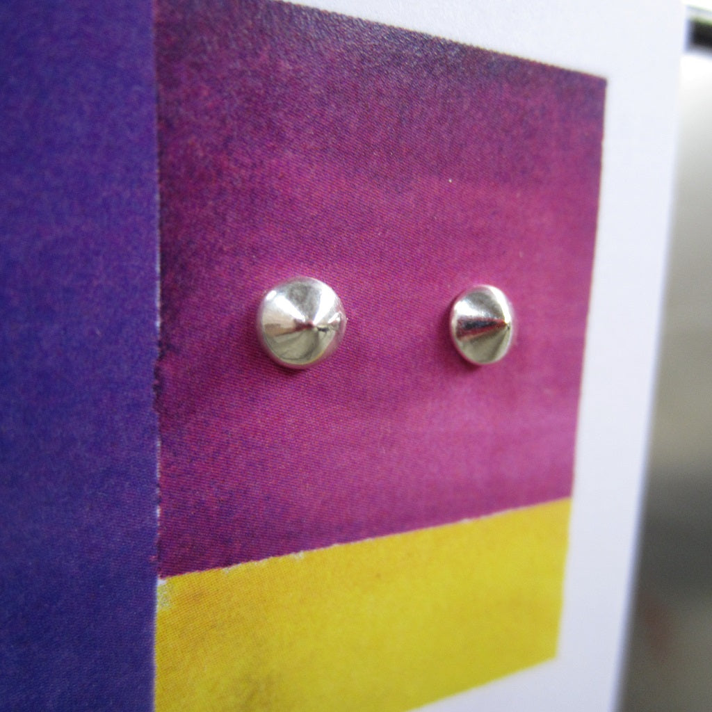 Abstract Studs: Silver Cones