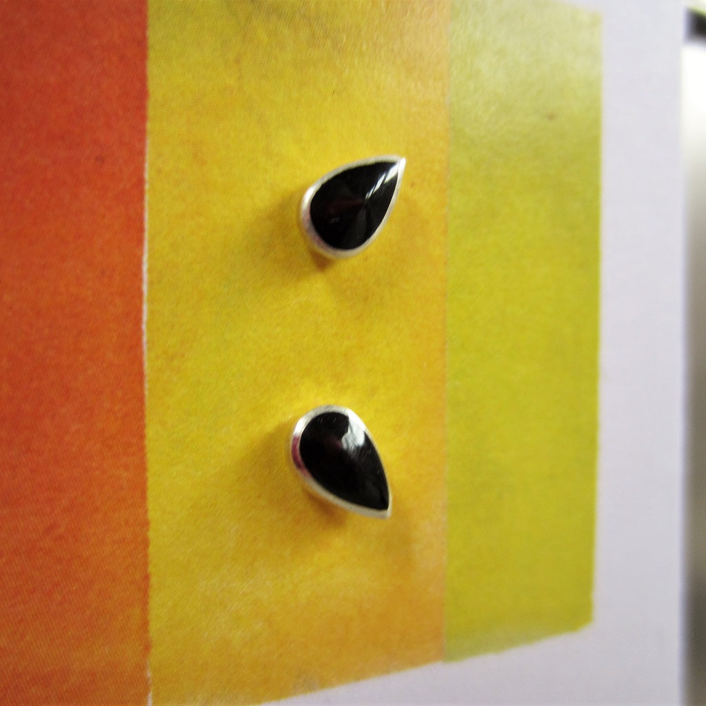 Abstract Studs: Silver Onyx Teardrops