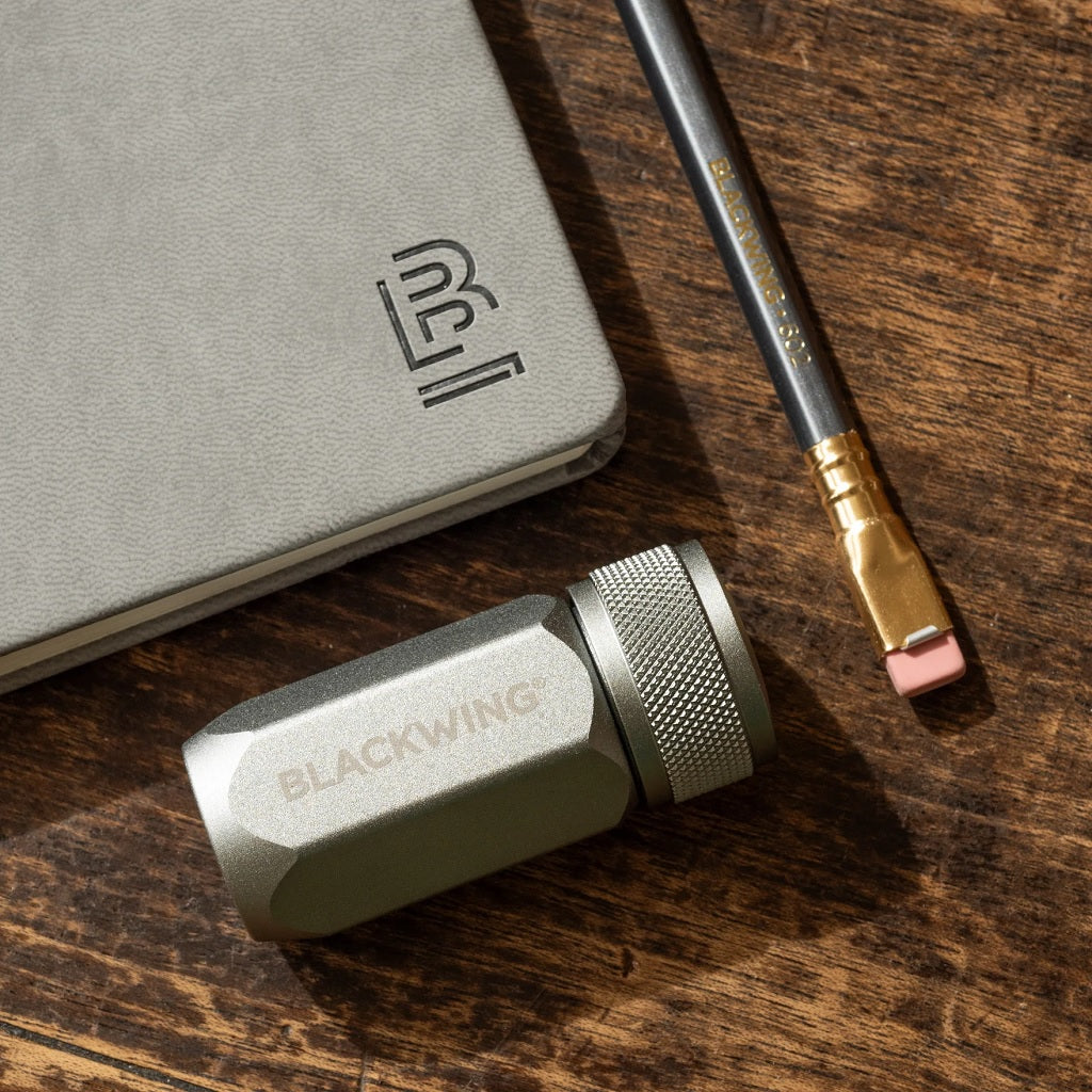 Blackwing One-Step Pencil Sharpener: Grey