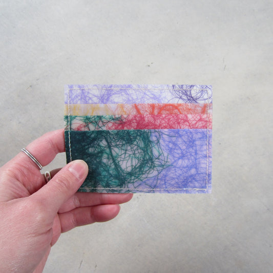 Card Holder: Multicolor Silk Threads