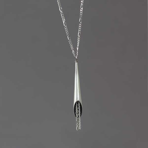 Dust Chime Necklace