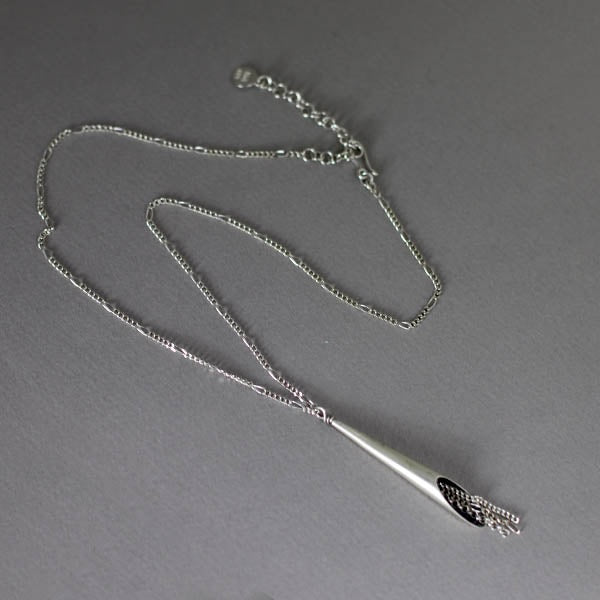 Dust Chime Necklace