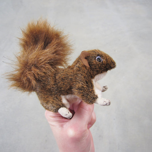 Finger Puppet: Mini Red Squirrel