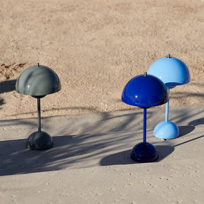 Flowerpot Portable Table Lamp: Cobalt Blue