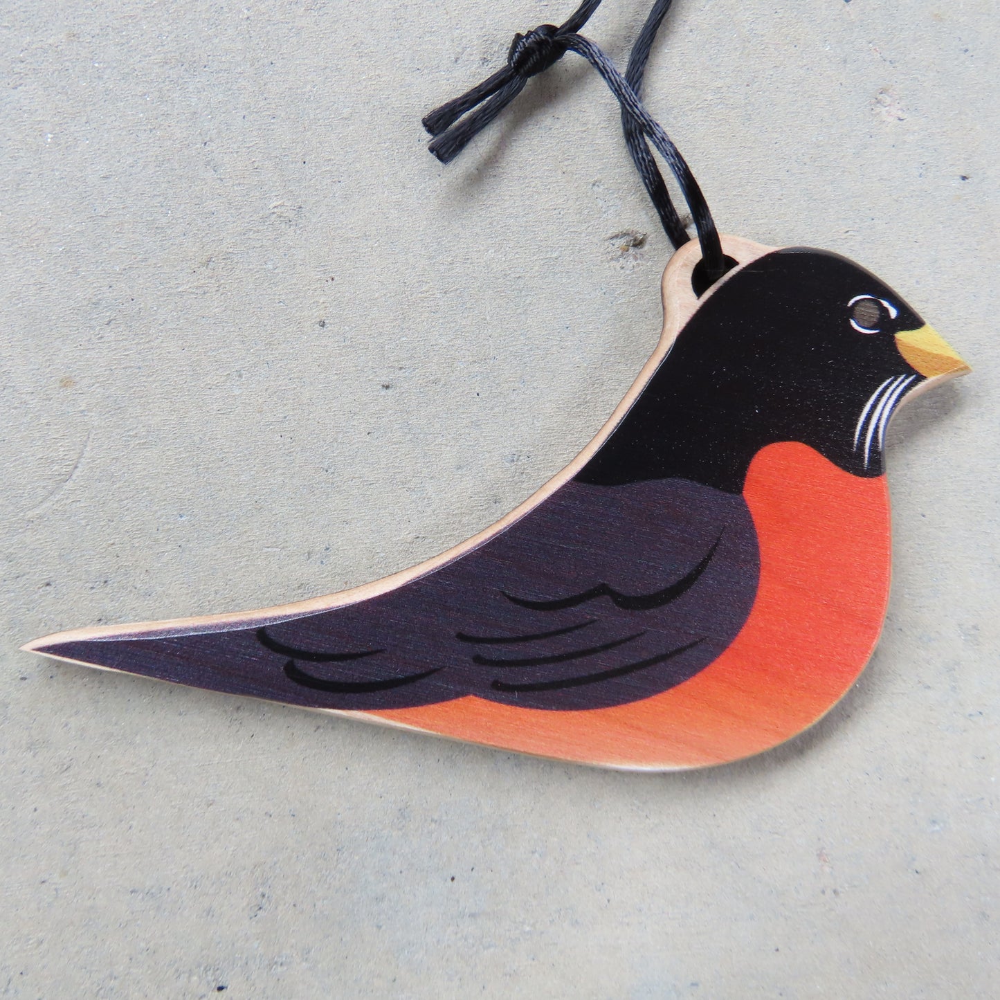 Wooden Holiday Ornament: Robin