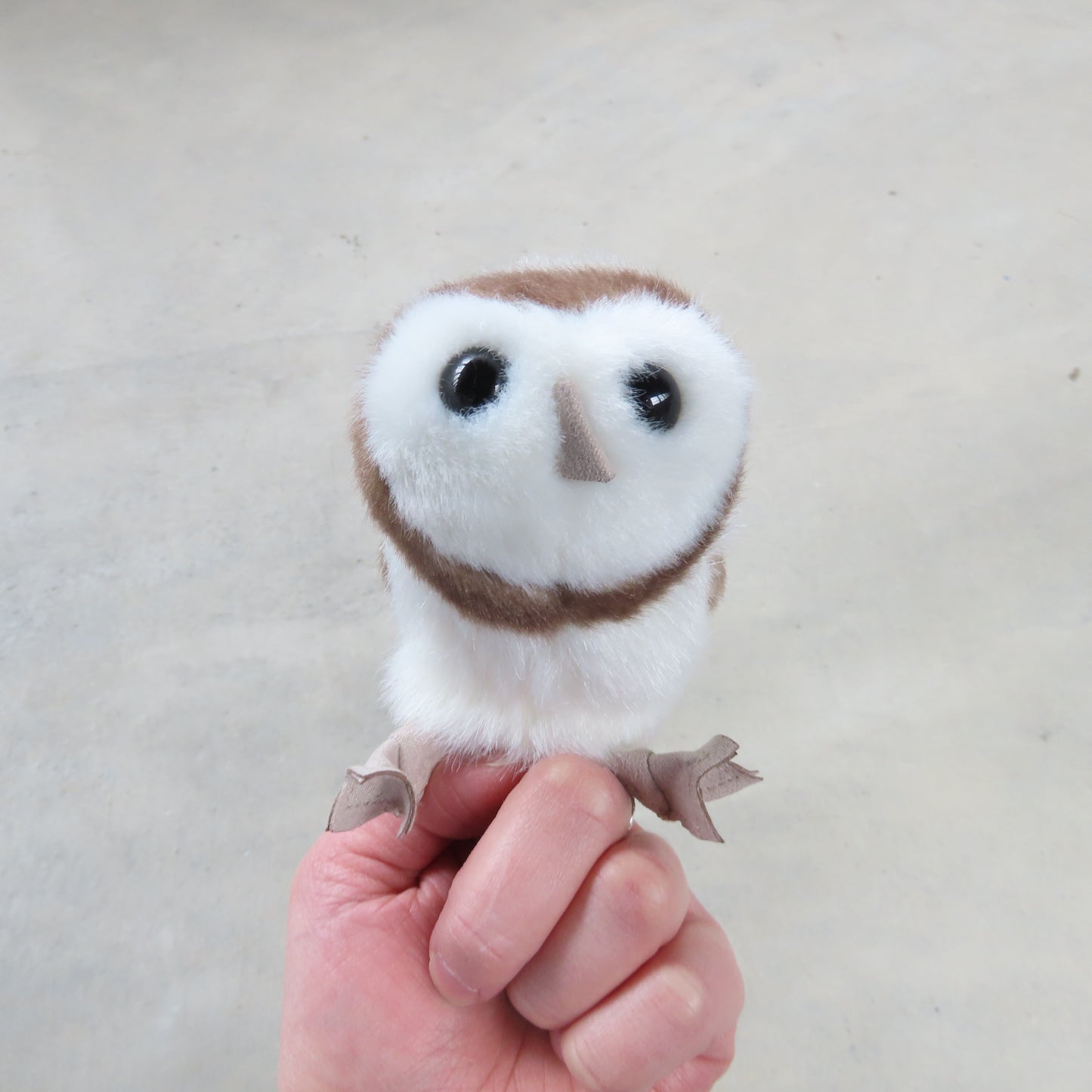 Finger Puppet: Mini Barn Owl