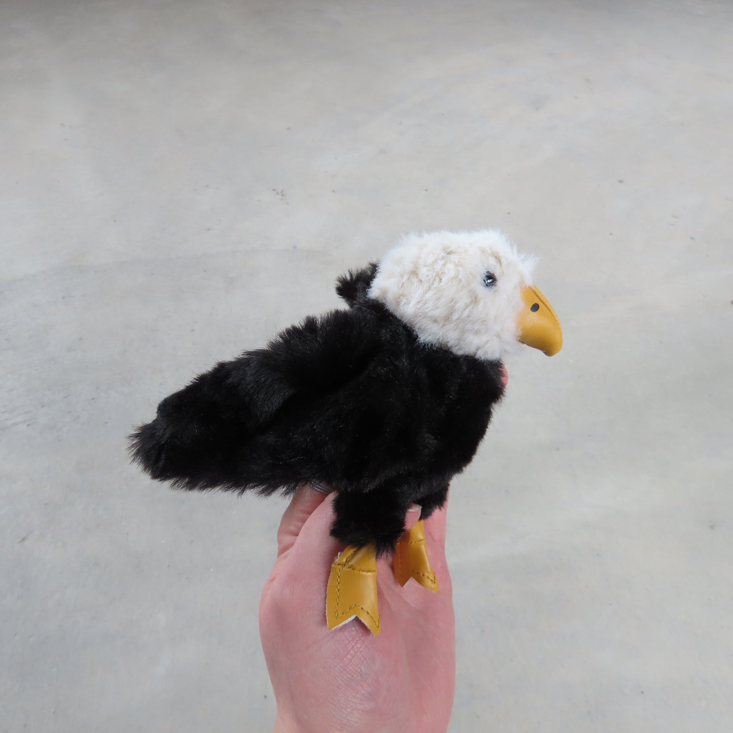 Finger Puppet: Mini Eagle