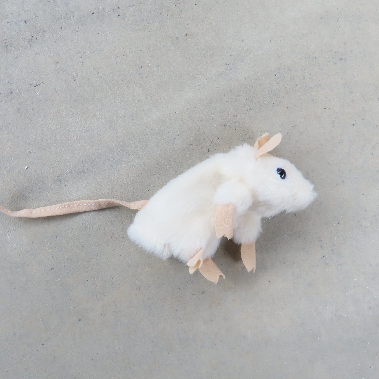Finger Puppet: Mini White Mouse