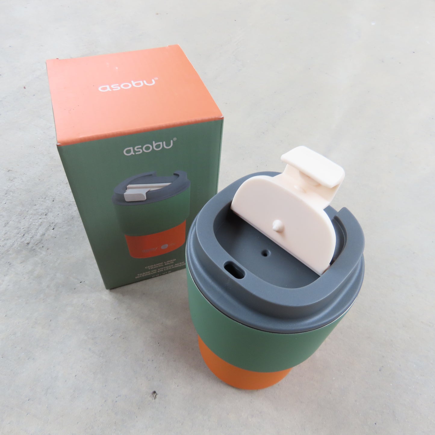 12oz Travel Mug: Pastel Green Two Tone