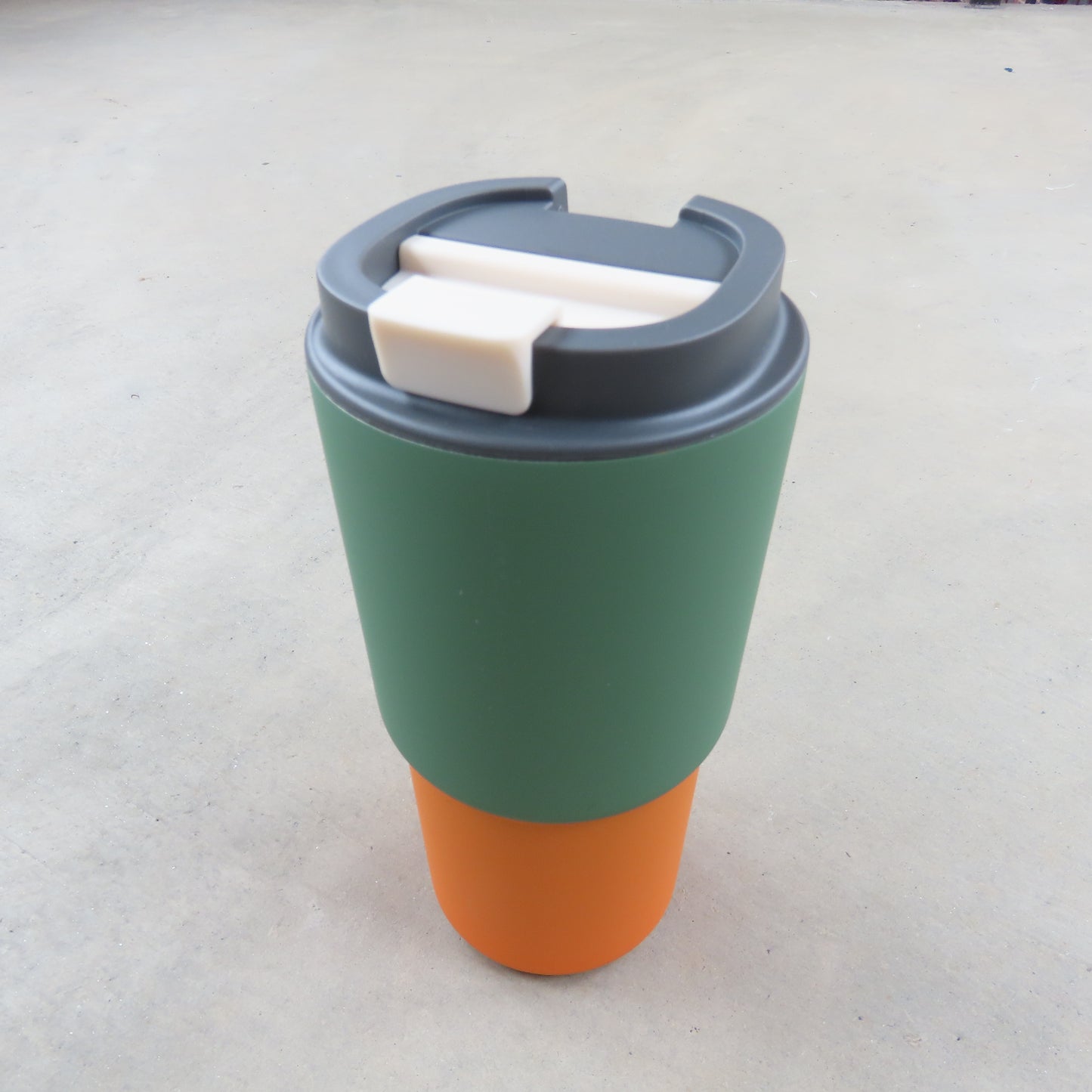 22oz Travel Mug: Pastel Green Two Tone