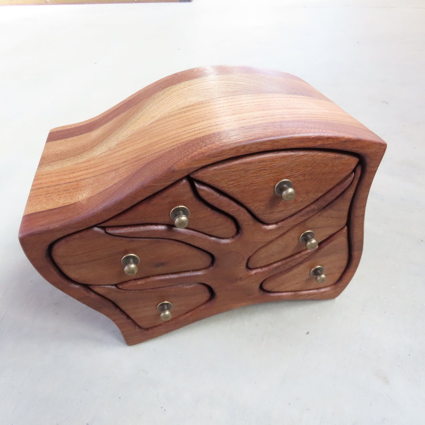 Tree Shaped Jewelry Box: Walnut and English Elm