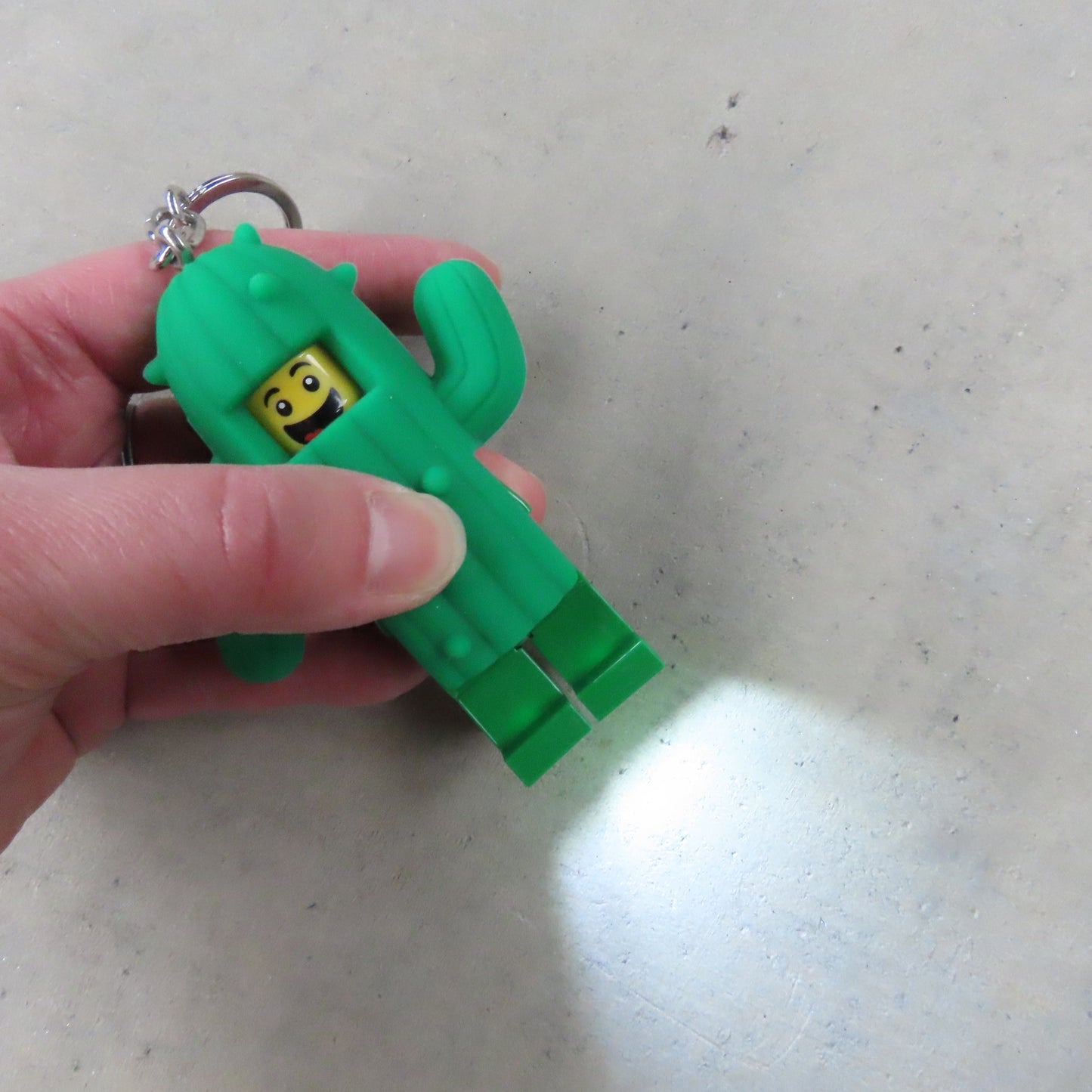 LEGO Minifigures Keychain Light: Cactus Character