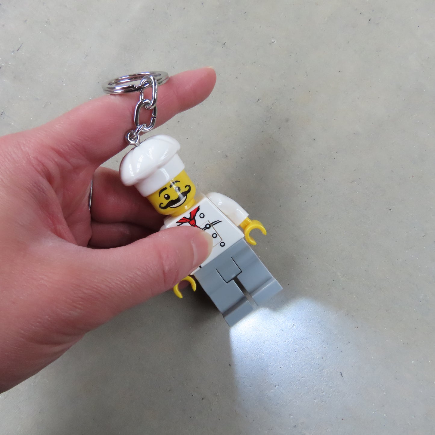 LEGO Minifigures Keychain Light: Male Chef