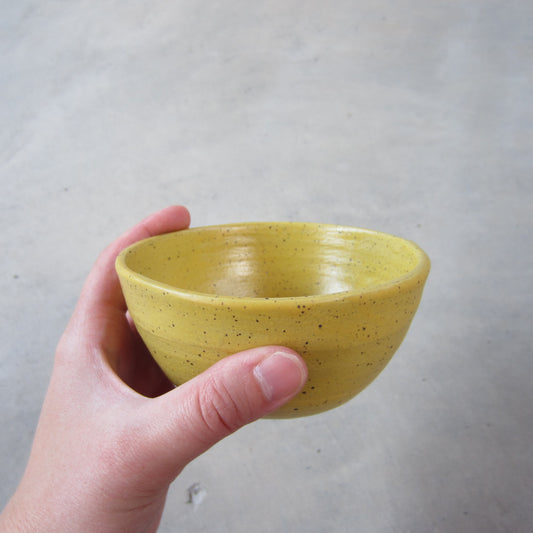 Speckled Stoneware Mini Bowl: Yellow
