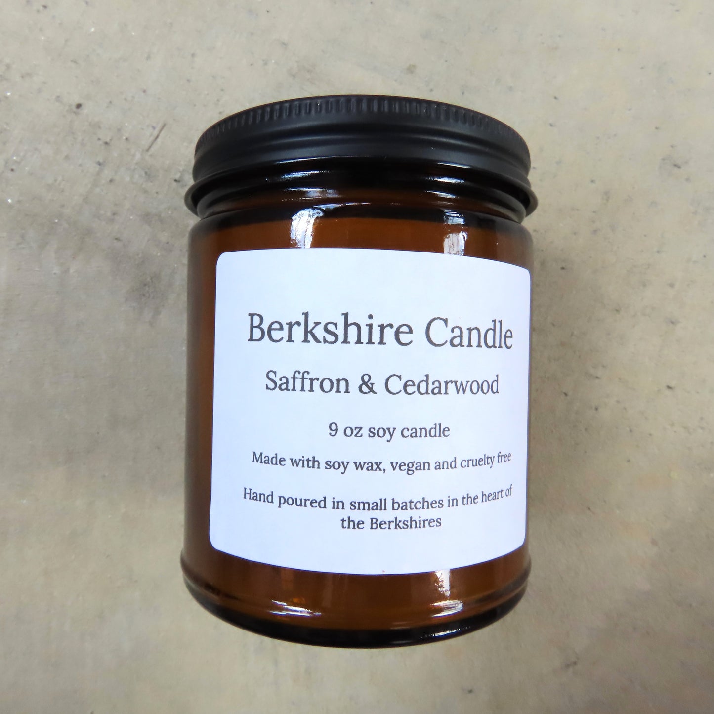 Natural Soy Candle: Saffron & Cedarwood