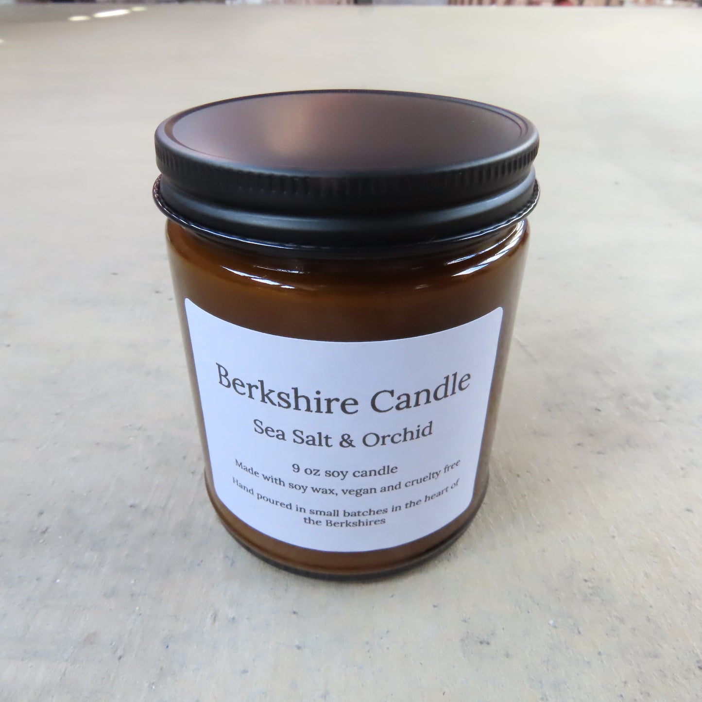 Natural Soy Candle: Sea Salt & Orchid