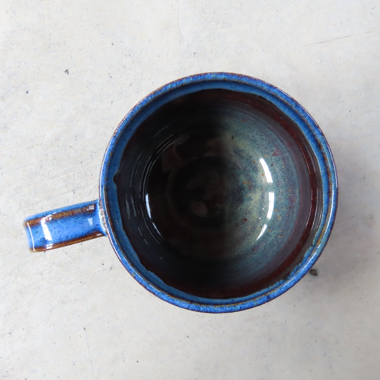 XL Handmade Ceramic Mug: Cobalt and Brown
