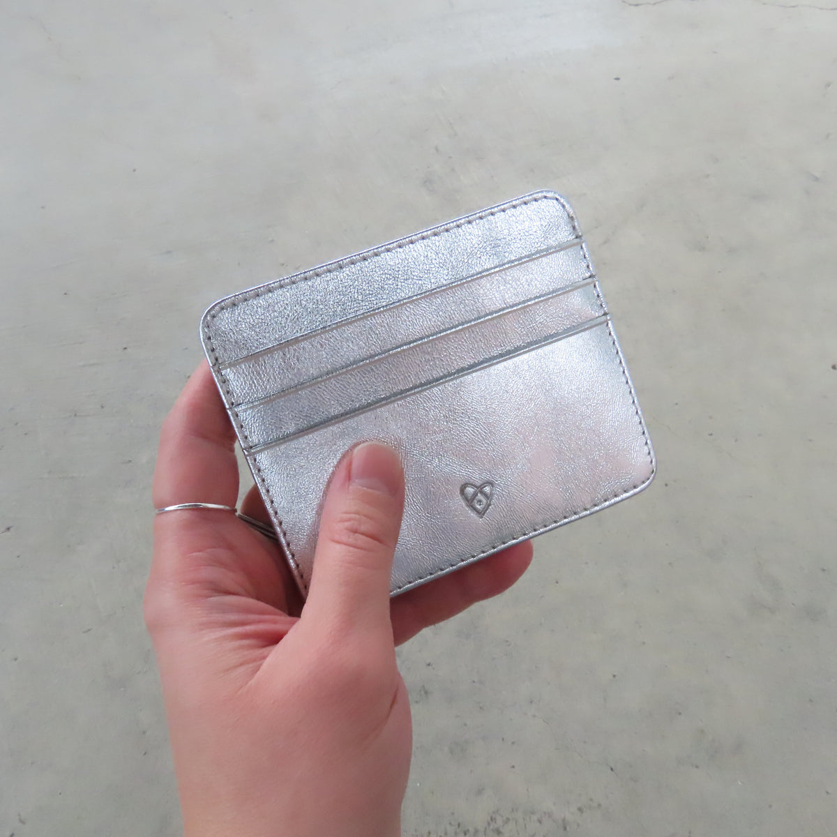 Andy Card Holder: Silver