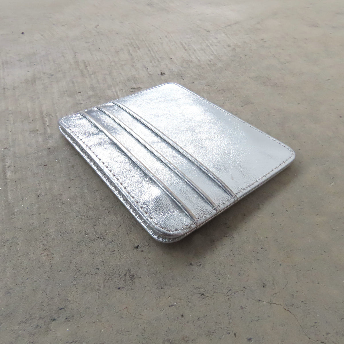 Andy Card Holder: Silver