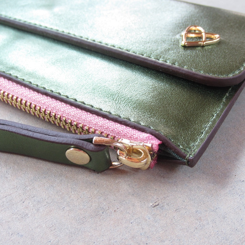 Odele Slim Wallet: Green with Salmon Zipper