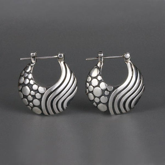 Pebbles and Waves Hoops
