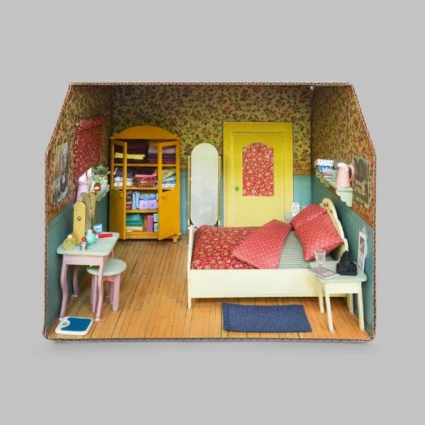 Cardboard Room: Parent's Bedroom