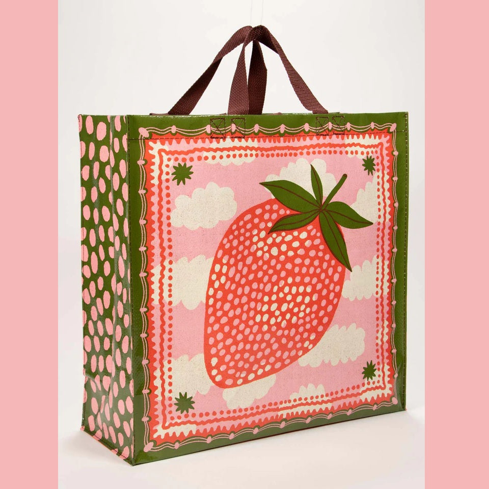 Shopper: Strawberry Clouds