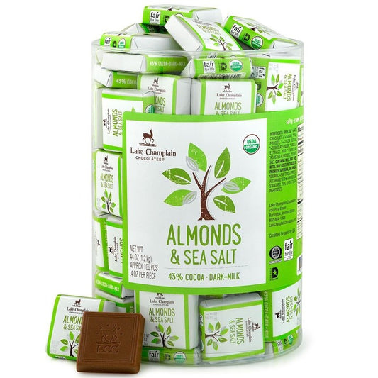 Small Chocolate Square: Sea Salt & Almonds Milk Chocolate