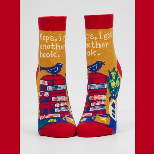 Women's Ankle Socks: I Got Another Book