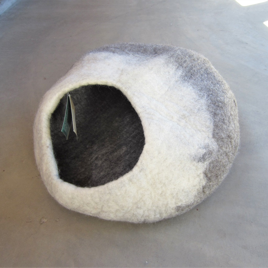 Cat Pod: Natural Ombre Oval