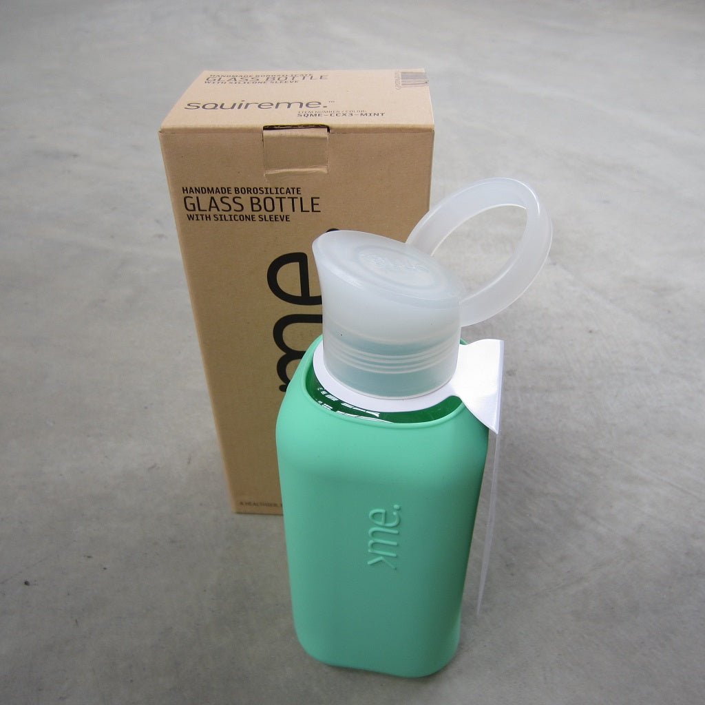 Glass Bottle with Silicone Sleeve - Mint